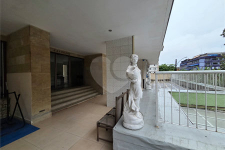 Apartamento à venda com 3 quartos, sendo 1 suíte, em Tijuca, Rio de Janeiro, RJ