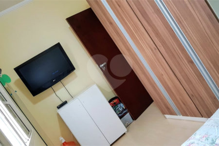Sobrado à venda com 3 quartos, sendo 1 suíte, em Parada Inglesa, São Paulo, SP
