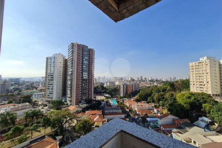 Apartamento à venda com 4 quartos, sendo 1 suíte,  em Vila Ipojuca, São Paulo, SP