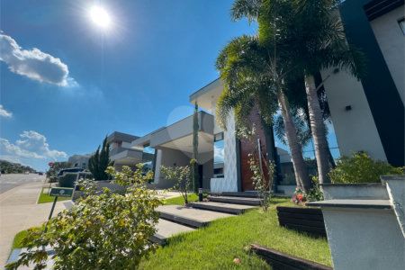 Casa à venda com 3 quartos, sendo 2 suítes, no condomínio Jardim Residencial Dona Maria José, Indaiatuba - SP