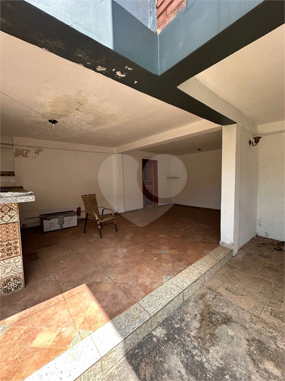 Sobrado à venda ou para alugar com 4 quartos, sendo 2 suítes, em Vila Lacíria, Ponta Porã, MS