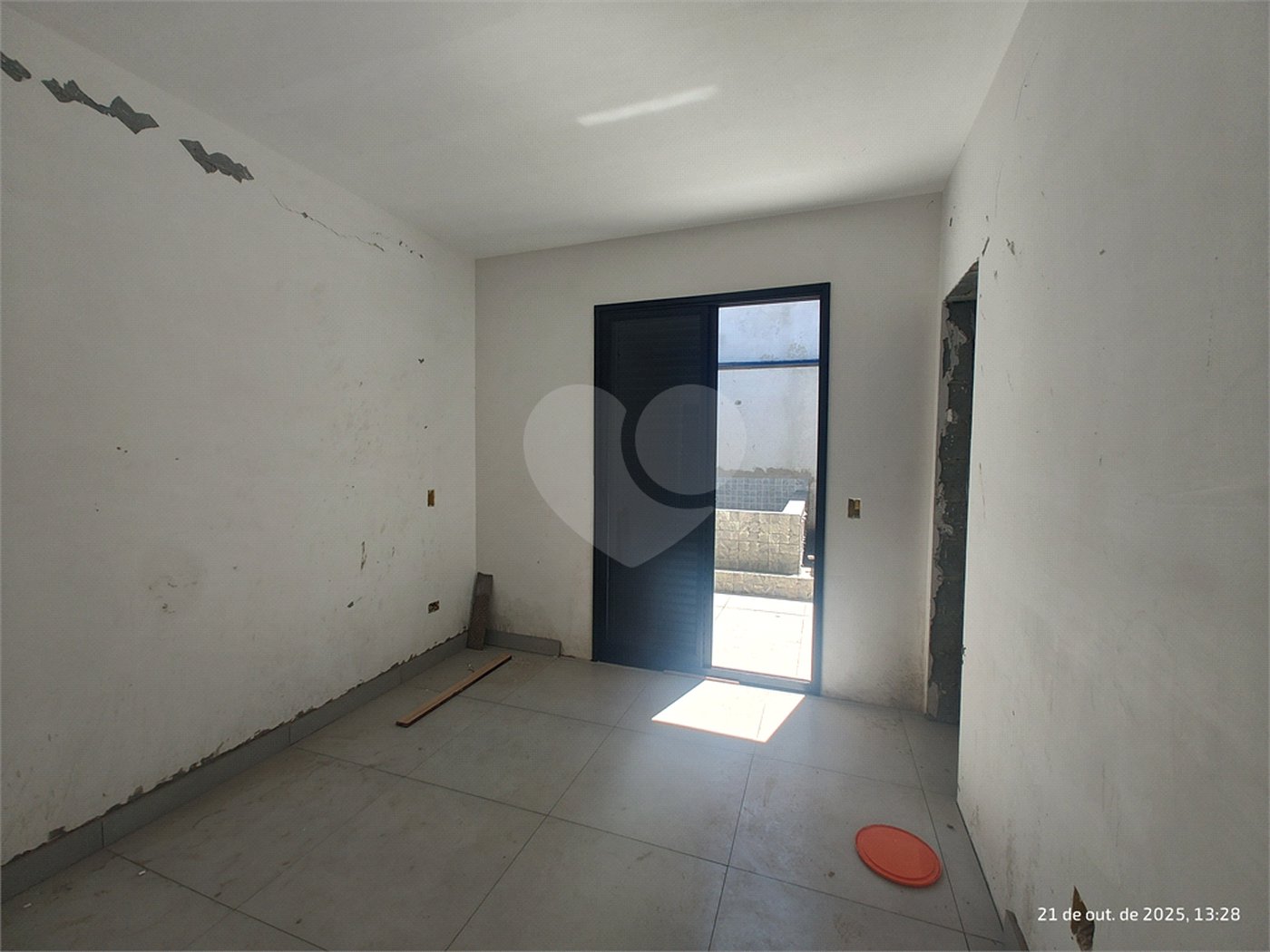 Casa Térrea à venda com 3 suítes em Jardim do Lago, Atibaia, SP
