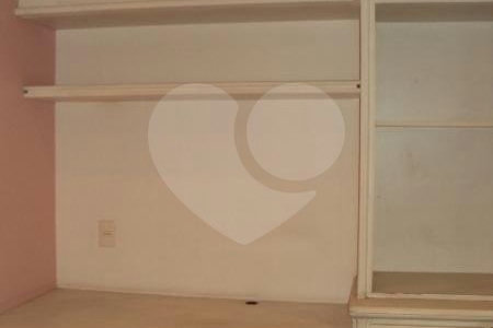 Apartamento à venda com 4 quartos, sendo 2 suítes, em Vila Gomes Cardim, São Paulo, SP