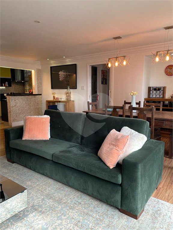 Apartamento à venda com 2 quartos, sendo 1 suíte, em Jardim Londrina, São Paulo, SP