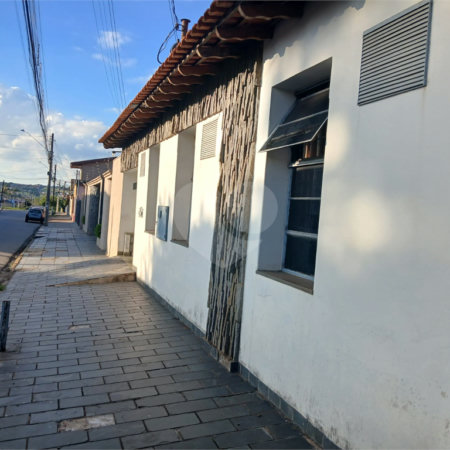 Casa à venda com 4 quartos, sendo 2 suítes,  em Parque da Lagoa, Itapetininga, SP