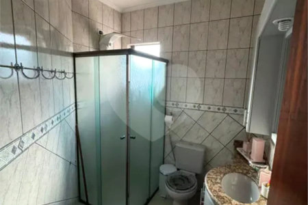 Sobrado à venda com 3 quartos, sendo 1 suíte, em Vila Califórnia, São Paulo, SP