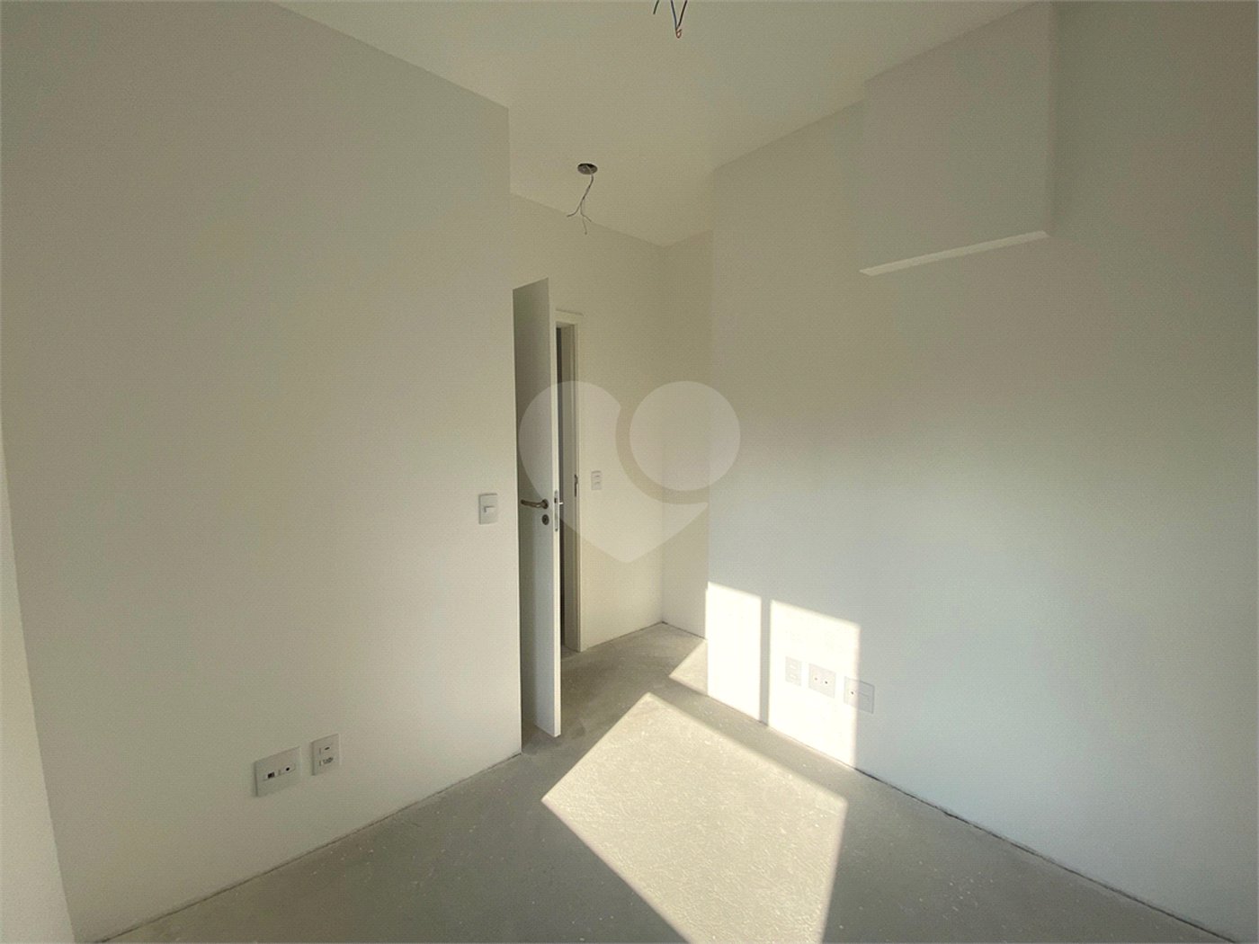 Apartamento à venda com 2 quartos, sendo 1 suíte,  em Perdizes, São Paulo, SP