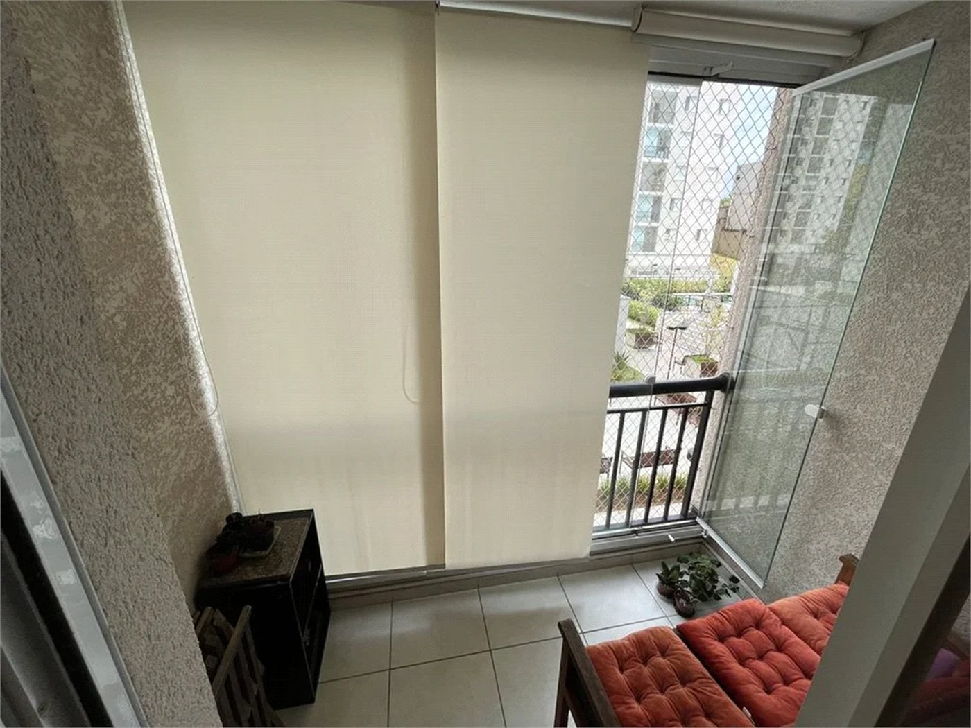 Apartamento à venda com 2 quartos, sendo 1 suíte,  em Vila Praia, São Paulo, SP