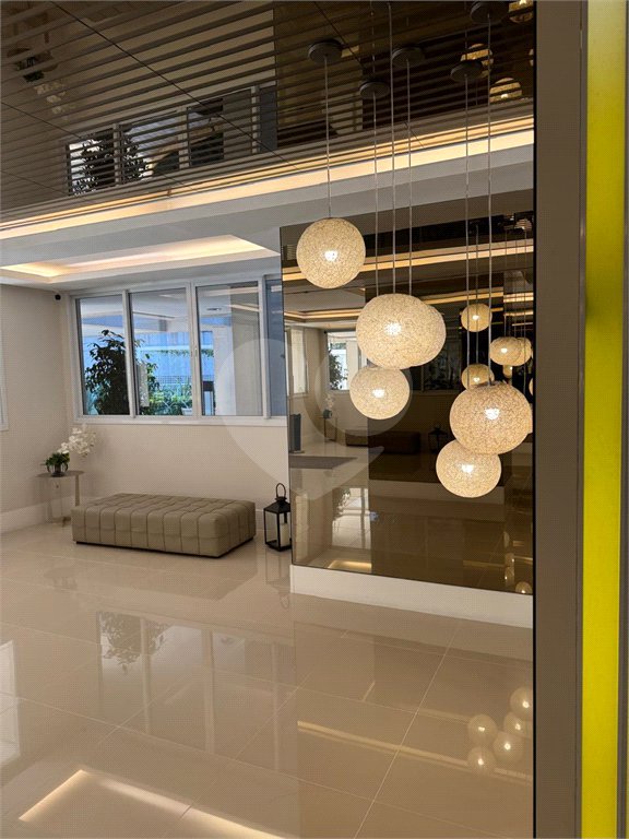 Apartamento à venda com 2 quartos em Bela Vista, São Paulo, SP