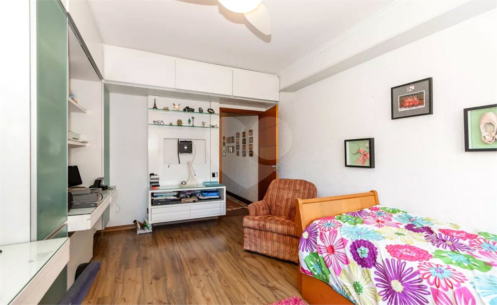 Casa de Vila à venda com 3 quartos, sendo 1 suíte, em Campo Belo, São Paulo, SP