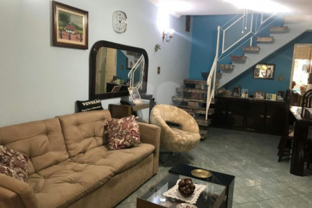 Sobrado à venda com 3 quartos, sendo 1 suíte, em Santa Teresinha, São Paulo, SP