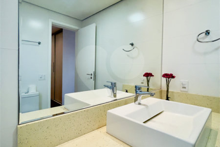 Apartamento à venda com 3 suítes no Centro, São Bernardo do Campo, SP