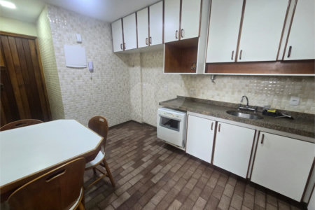 Cobertura à venda com 3 quartos, sendo 1 suíte,  em Tijuca, Rio de Janeiro, RJ