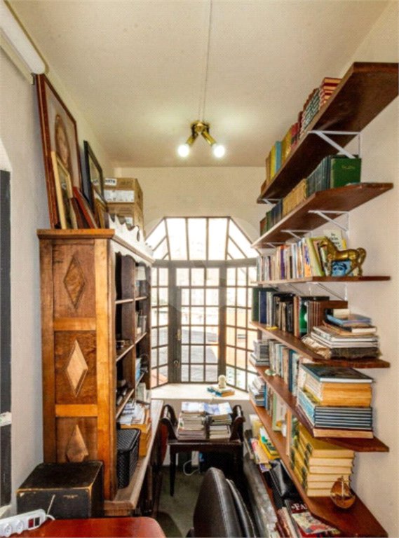 Casa à venda com 3 quartos, sendo 2 suítes, em Jardim Brasil (zona Sul), São Paulo, SP