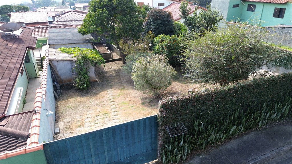 Casa à venda com 3 quartos, sendo 1 suíte, no Centro, Extrema, MG