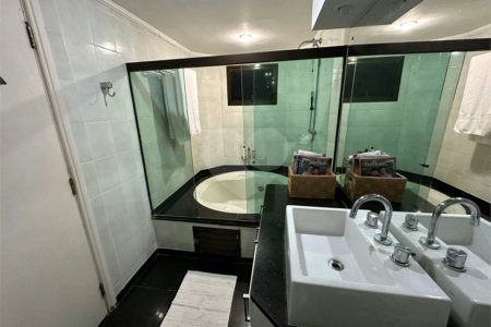 Apartamento à venda com 3 suítes em Vila Olímpia, São Paulo, SP