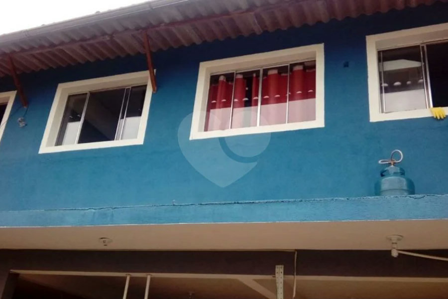 Casa Térrea à venda com 3 quartos, sendo 1 suíte, em Santa Terezinha, São Paulo, SP
