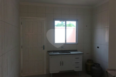 Casa à venda com 2 quartos no condomínio Cristal Boracéia I, Bertioga - SP