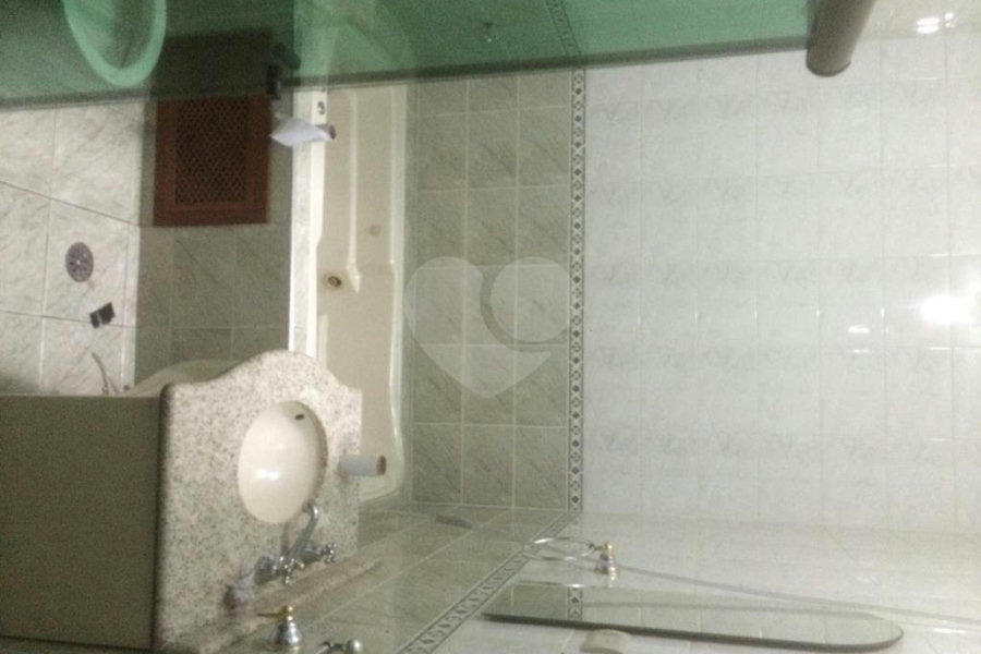 Casa à venda com 5 quartos, sendo 3 suítes,  em Vila Galvão, Guarulhos, SP