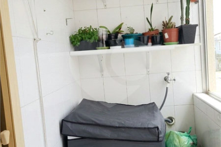 Apartamento à venda com 1 quarto em Cocaia, Guarulhos, SP
