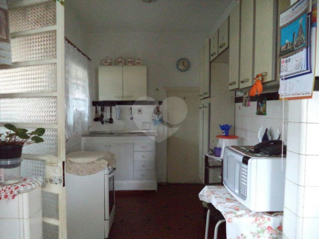 Sobrado à venda com 2 quartos em Vila Irmãos Arnoni, São Paulo, SP