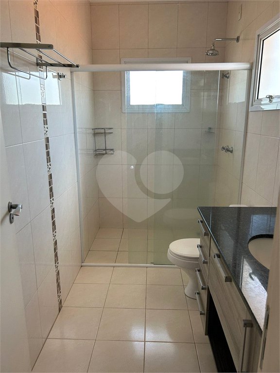 Casa à venda com 3 suítes no condomínio Terras de São Francisco, Vinhedo - SP