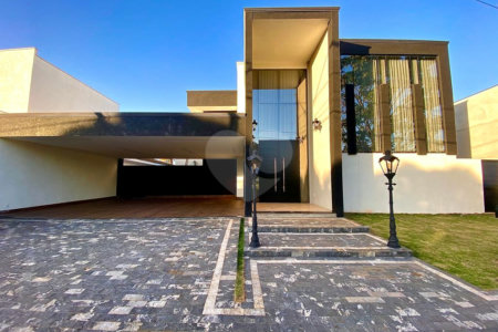 Casa para alugar com 5 suítes em Parque Residencial Damha, Araraquara, SP