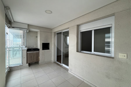 Apartamento para alugar com 3 quartos, sendo 1 suíte, em Barra Funda, São Paulo, SP