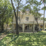 Casa à venda com 5 suítes no condomínio Chácara Flora, São Paulo - SP