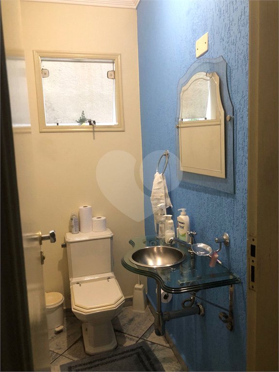 Sobrado à venda com 4 quartos, sendo 1 suíte, em Santana, São Paulo, SP