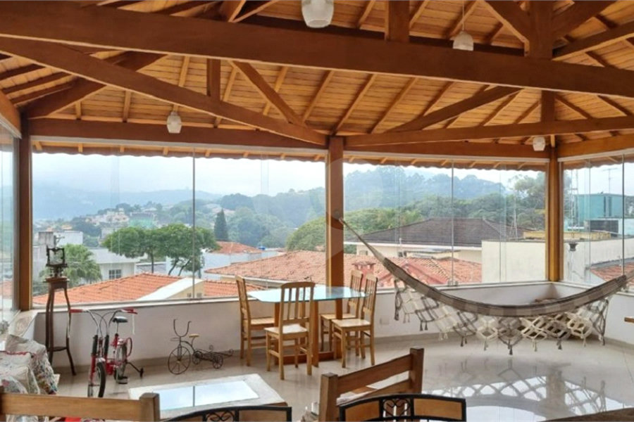 Sobrado à venda com 4 suítes em Jardim Leonor Mendes de Barros, São Paulo, SP