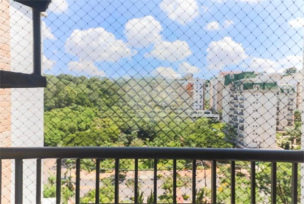 Apartamento à venda com 3 quartos, sendo 1 suíte,  em Cidade São Francisco, São Paulo, SP
