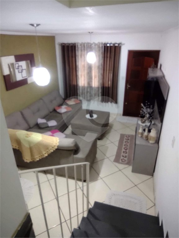 Sobrado à venda com 2 quartos, sendo 1 suíte, em Jardim Vale das Virtudes, São Paulo, SP