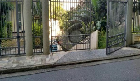 Sobrado à venda com 6 suítes em Tremembé, São Paulo, SP