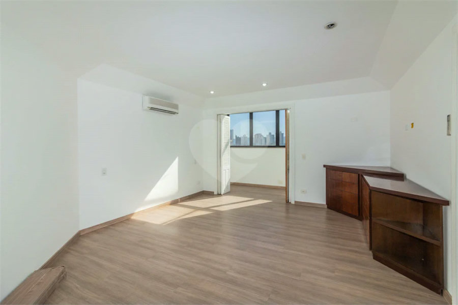 Apartamento Duplex - Paulicéia, 3 suítes,4 vagas, 150m²