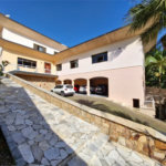 Casa à venda com 4 suítes no condomínio Villa Viana II, Cotia - SP