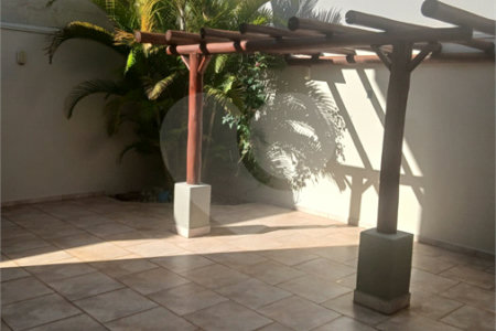 Casa à venda com 3 suítes no condomínio Brescia, Indaiatuba - SP