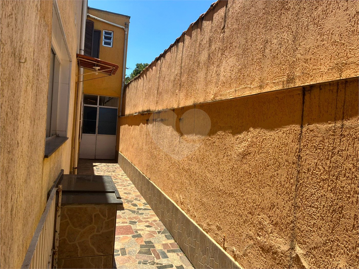 Sobrado à venda com 4 quartos, sendo 1 suíte, em Vila Guilherme, São Paulo, SP