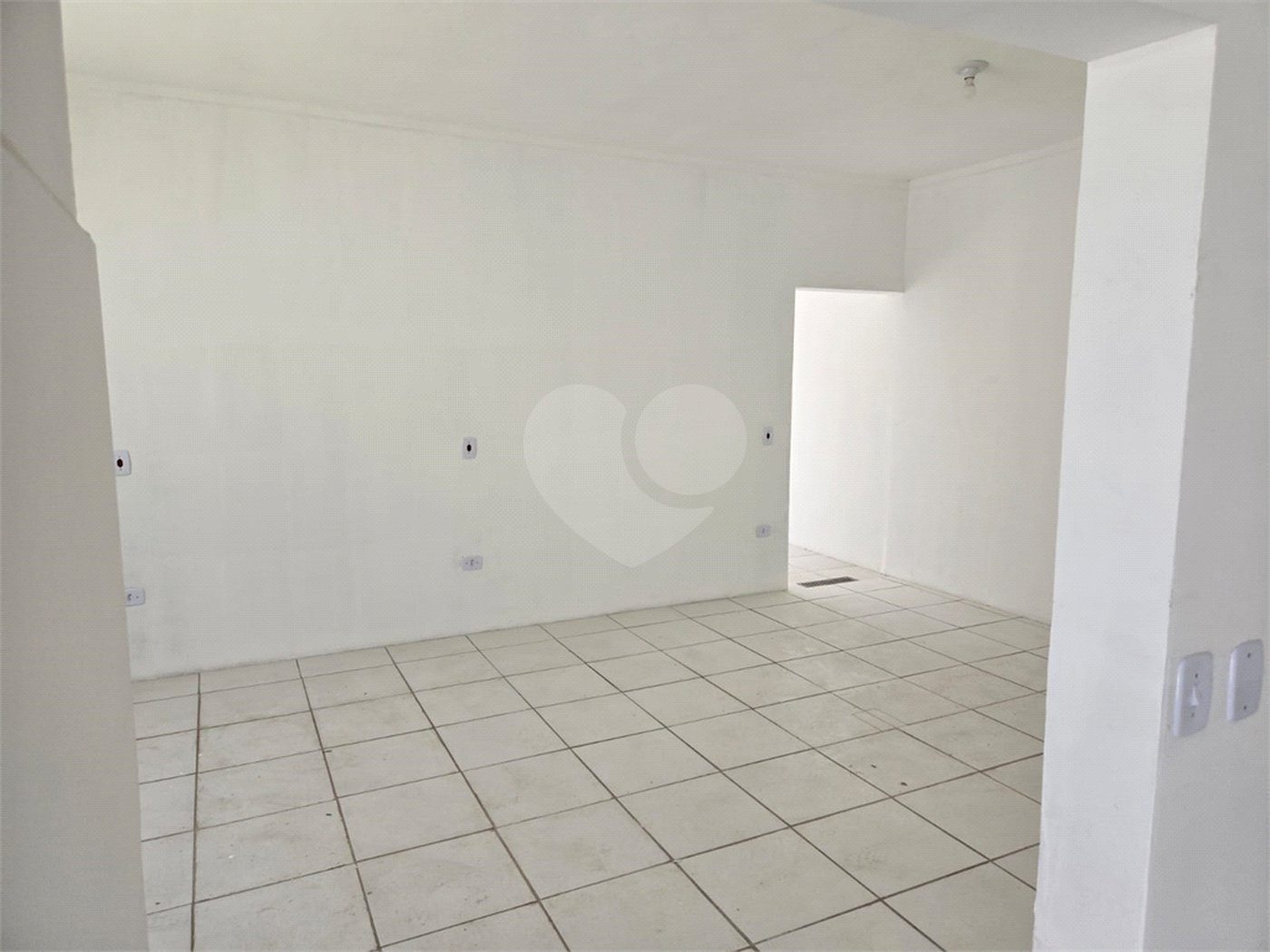 Salão à venda ou para alugar em Jardim Tatiana, Sorocaba, SP