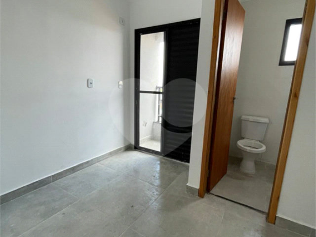 Casa à venda com 2 quartos no condomínio Residencial Calegari, São Paulo - SP