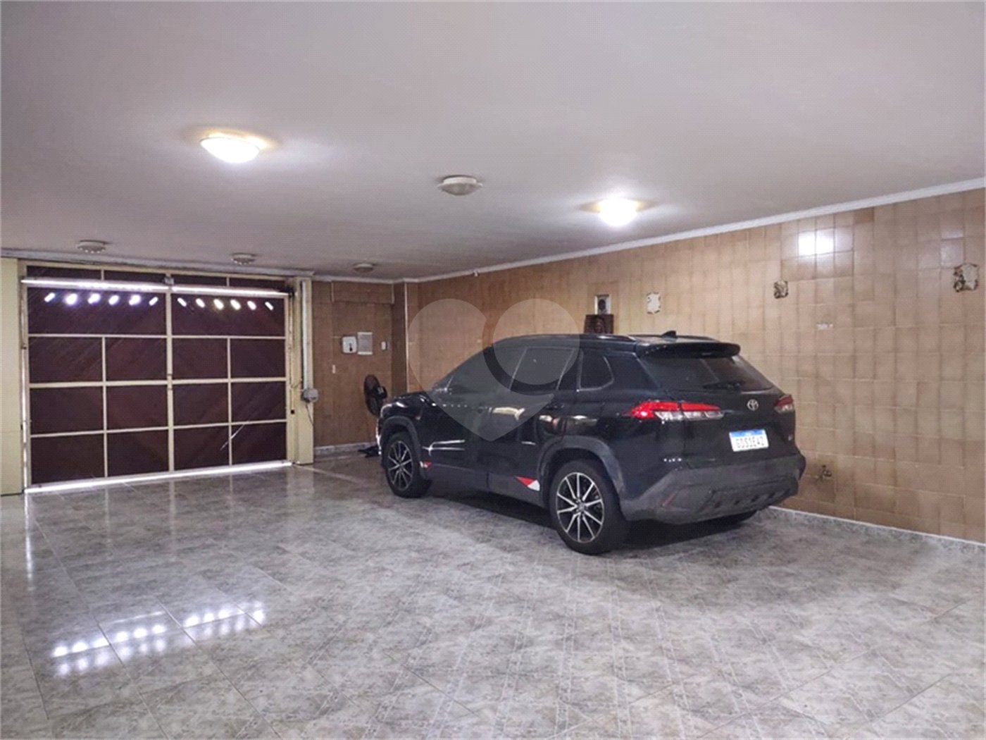 Casa à venda com 3 quartos, sendo 1 suíte, no condomínio Vila Paiva, São Paulo - SP