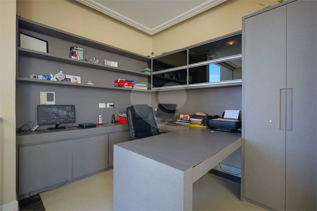 Casa à venda ou para alugar com 4 suítes em Interlagos, São Paulo, SP