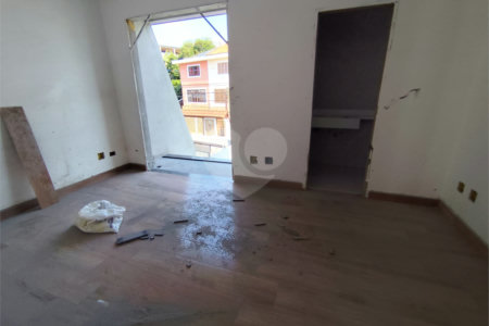 Sobrado à venda com 3 suítes em Jardim do Colégio (zona Norte), São Paulo, SP