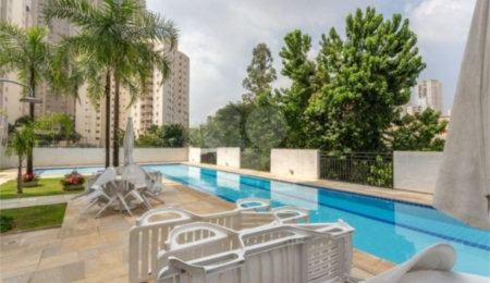 Apartamento à venda com 2 quartos em Campo Belo, São Paulo, SP