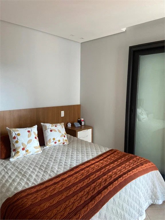 Apartamento à venda com 4 quartos, sendo 2 suítes,  em Vila Andrade, São Paulo, SP