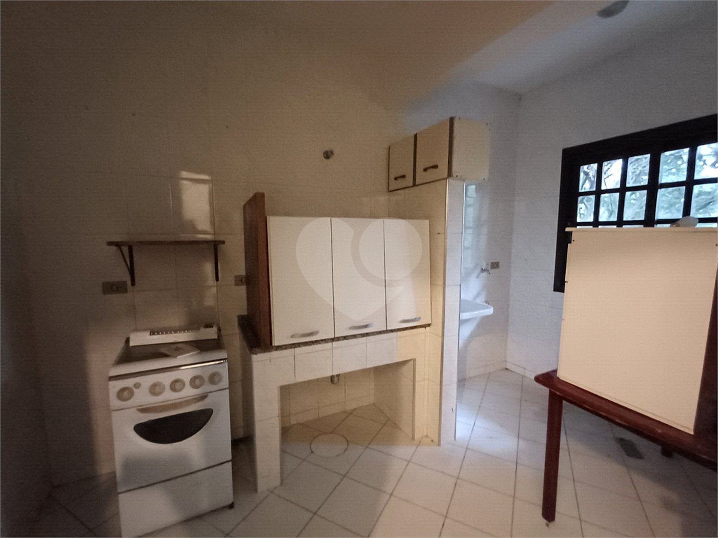 Casa para alugar com 1 quarto no condomínio Champs Elysees Village, Mairiporã - SP