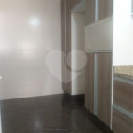 Apartamento à venda com 2 suítes em Guilhermina, Praia Grande, SP