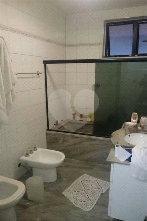 Sobrado à venda com 5 quartos, sendo 2 suítes, em Brooklin Paulista, São Paulo, SP