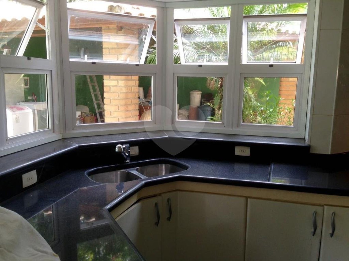 Casa à venda com 4 quartos, sendo 1 suíte, em Samambaia, Mairiporã, SP
