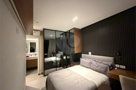 Apartamento à venda com 4 quartos, sendo 1 suíte, em Cerqueira César, São Paulo, SP